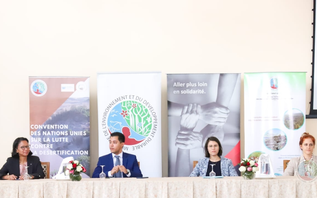 𝗖𝗶𝗻𝗾𝘂𝗶𝗲̀𝗺𝗲 𝗱𝗶𝗮𝗹𝗼𝗴𝘂𝗲 𝗻𝗮𝘁𝗶𝗼𝗻𝗮𝗹 : 𝗠𝗮𝗱𝗮𝗴𝗮𝘀𝗰𝗮𝗿 𝘀𝗲 𝗽𝗿𝗲́𝗽𝗮𝗿𝗲 𝗽𝗼𝘂𝗿 𝗹𝗲𝘀 𝗖𝗢𝗣 𝗱𝗲𝘀 𝗖𝗼𝗻𝘃𝗲𝗻𝘁𝗶𝗼𝗻𝘀 𝗱𝗲 𝗥𝗶𝗼.