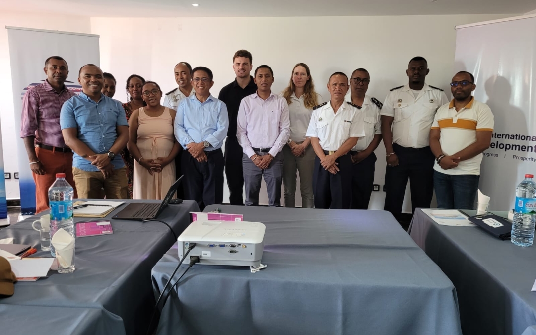 Renforcement des compétences pour une meilleure gestion de la pollution marine : Madagascar et le Royaume-Uni unissent leurs forces