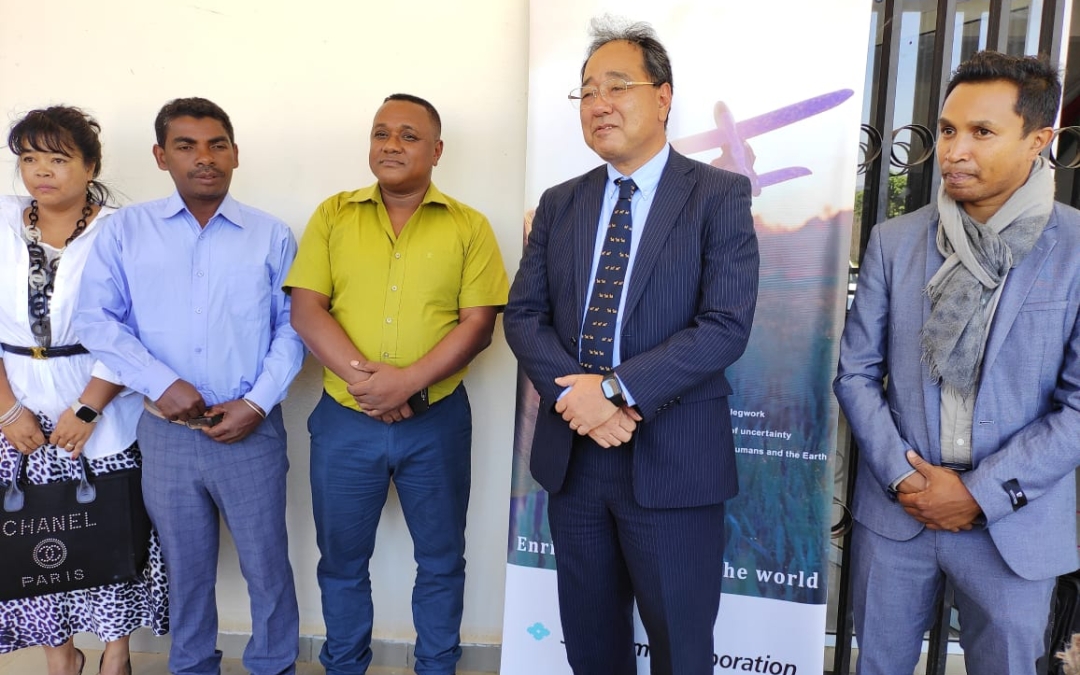 SUMITOMO CORPORATION : Continuation de l’appui à la promotion du reboisement  à travers la fourniture de formation, suivis et des matériels destinés aux pépinières  dans 11 régions de Madagascar pour soutenir la restauration environnementale et la  reforestation du pays.