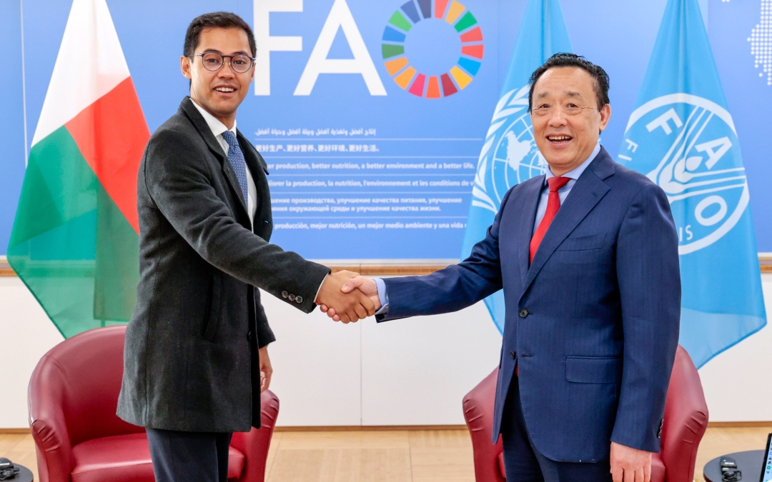 Rencontre bilatérale de M. le Ministre Max Andonirina Fontaine et M. QU Dongyu, Directeur Général de la FAO