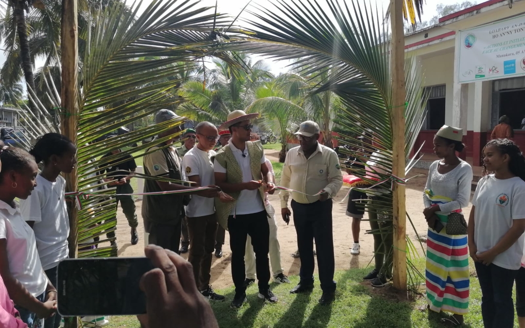 Visite du Ministre Max Andonirina à Manakara : Un engagement renforcé des jeunes pour la protection de l’environnement