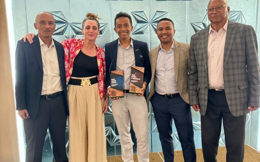 🇲🇬 𝗙𝗶𝗲𝗿𝘁𝗲́ 𝗻𝗮𝘁𝗶𝗼𝗻𝗮𝗹𝗲 : 𝘂𝗻 𝗷𝗲𝘂𝗻𝗲 𝗺𝗮𝗹𝗮𝗴𝗮𝘀𝘆 𝗿𝗲𝗺𝗽𝗼𝗿𝘁𝗲 𝗹𝗲 𝗚𝗿𝗮𝗻𝗱 𝗣𝗿𝗶𝘅 𝗿𝗲́𝗴𝗶𝗼𝗻𝗮𝗹 𝗱𝘂 𝗰𝗼𝗻𝗰𝗼𝘂𝗿𝘀 𝗱’𝗶𝗻𝗻𝗼𝘃𝗮𝘁𝗶𝗼𝗻 𝗧𝗪𝗘𝗡𝗲𝘅