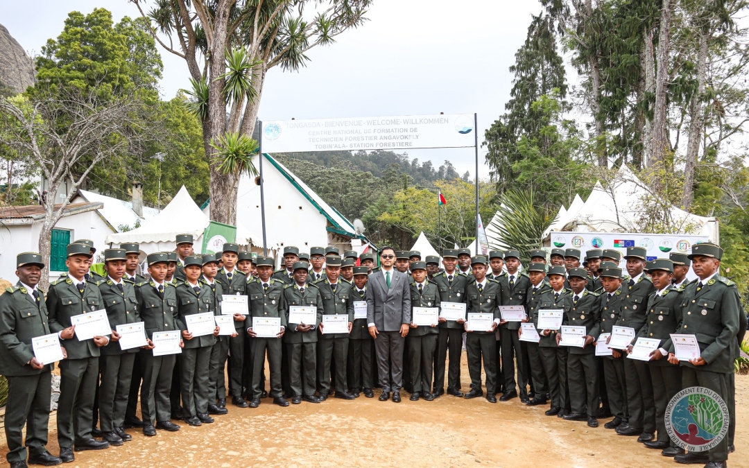 🌳👮‍♀️𝗖𝗡𝗙𝗧𝗙 𝗔𝗻𝗴𝗮𝘃𝗼𝗸𝗲𝗹𝘆 : 𝘀𝗼𝗿𝘁𝗶𝗲 𝗼𝗳𝗳𝗶𝗰𝗶𝗲𝗹𝗹𝗲 𝗱𝗲 𝟲𝟬 𝘁𝗲𝗰𝗵𝗻𝗶𝗰𝗶𝗲𝗻𝘀 𝗳𝗼𝗿𝗲𝘀𝘁𝗶𝗲𝗿𝘀 𝗲𝘁 𝗶𝗻𝗮𝘂𝗴𝘂𝗿𝗮𝘁𝗶𝗼𝗻 𝗱𝗲 𝗻𝗼𝘂𝘃𝗲𝗹𝗹𝗲𝘀 𝗶𝗻𝗳𝗿𝗮𝘀𝘁𝗿𝘂𝗰𝘁𝘂𝗿𝗲𝘀 𝗱𝗲 𝗳𝗼𝗿𝗺𝗮𝘁𝗶𝗼𝗻👮‍♀️