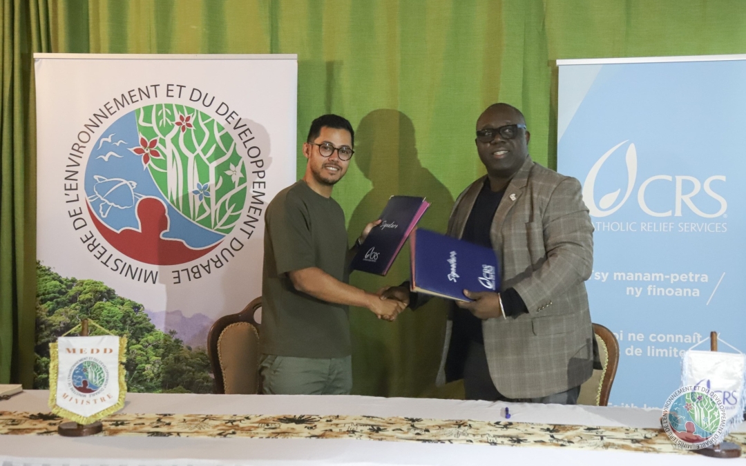 𝗙𝗮𝗻𝗲𝗻𝘁𝗮𝗻𝗮𝗻𝗮 𝗮𝗺𝗶𝗻’𝗻𝘆 𝗮𝗱𝘆 𝗮𝗺𝗶𝗻’𝗻𝘆 𝗱𝗼𝗿𝗼 𝘁𝗮𝗻𝗲𝘁𝘆 𝘁𝗮𝗼 𝗮𝗺𝗶𝗻’𝗻𝘆 𝗗𝗶𝘀𝘁𝗿𝗶𝗸𝗮𝗻’𝗶 𝗧𝘀𝗶𝗿𝗼𝗮𝗻𝗼𝗺𝗮𝗻𝗱𝗶𝗱𝘆 𝘀𝘆 𝗙𝗲𝗻𝗼𝗮𝗿𝗶𝘃𝗼𝗯𝗲